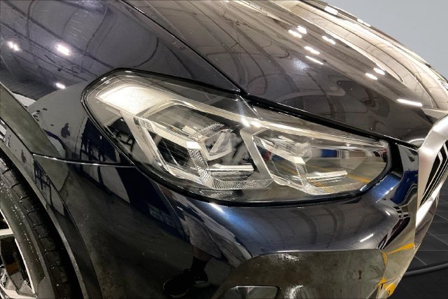 Used 2022 BMW X3 xDrive30i w/ M Sport Package 2 AWD/4WD image 31