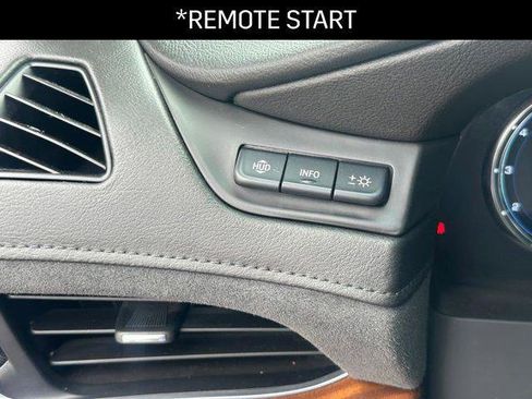 Used 2020 Cadillac Escalade Luxury image 13