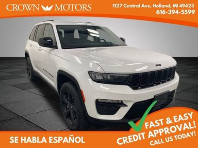 Used 2023 Jeep Grand Cherokee Limited w/ Black Appearance Package