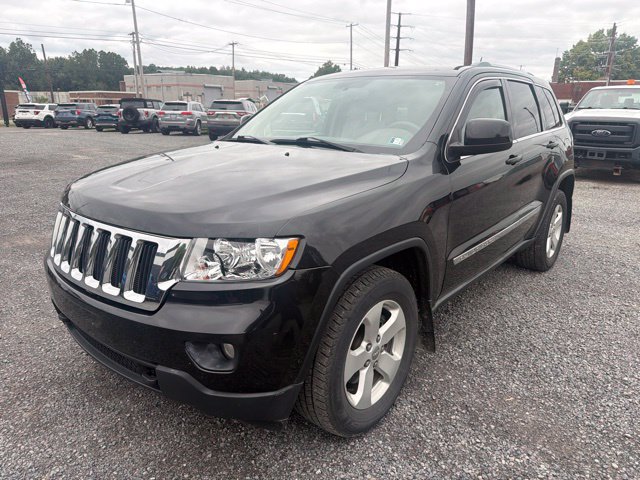 Used 2012 Jeep Grand Cherokee Laredo AWD/4WD image 1