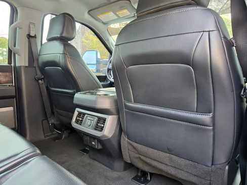 Used 2024 Ford F250 Lariat AWD/4WD image 41