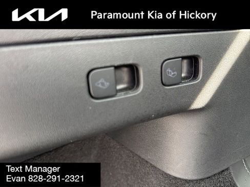 Used 2024 Tesla Model Y Long Range image 13