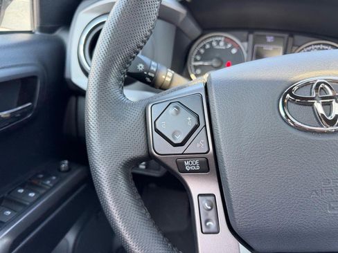 Used 2020 Toyota Tacoma TRD Sport w/ TRD Premium Sport Package image 12