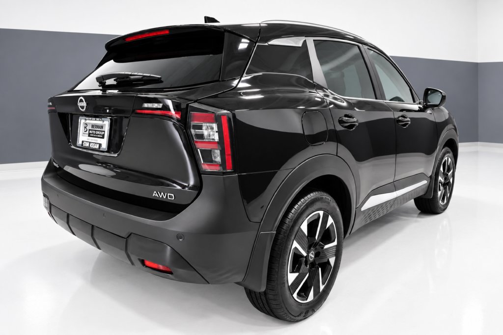 Certified 2026 Nissan Kicks SV w/ SV Premium Package AWD/4WD image 8