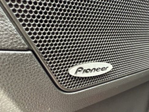 Used 2013 GMC Terrain SLT image 11