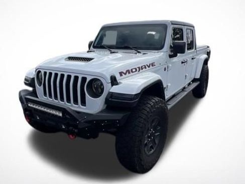 Used 2022 Jeep Gladiator Mojave w/ Cold Weather Group AWD/4WD image 4