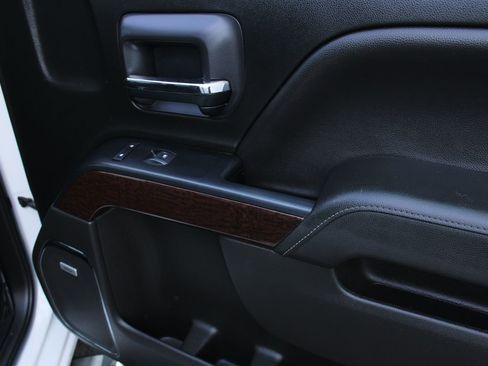 Used 2018 GMC Sierra 1500 SLT image 27