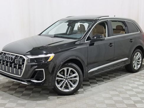 Used 2025 Audi Q7 3.0T Premium Plus AWD/4WD image 7