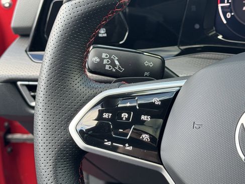 Used 2024 Volkswagen GTI Autobahn image 21