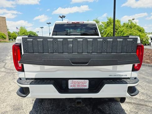 Used 2022 GMC Sierra 2500 Denali AWD/4WD image 11