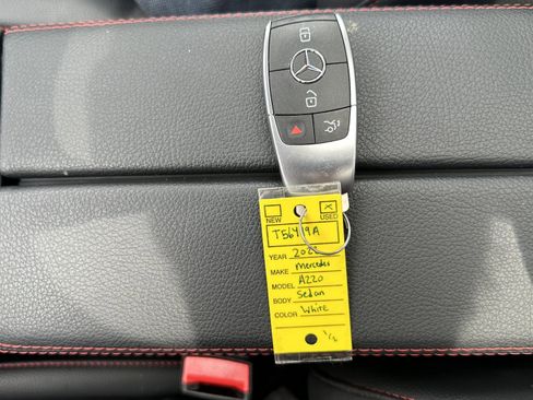 Used 2022 Mercedes-Benz A 220 4MATIC image 35