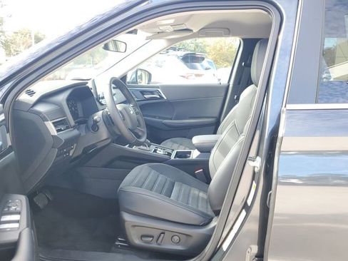 New 2025 Mitsubishi Outlander SE AWD/4WD image 20
