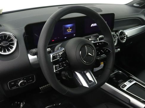 New 2026 Mercedes-Benz GLB 35 AMG 4MATIC image 5