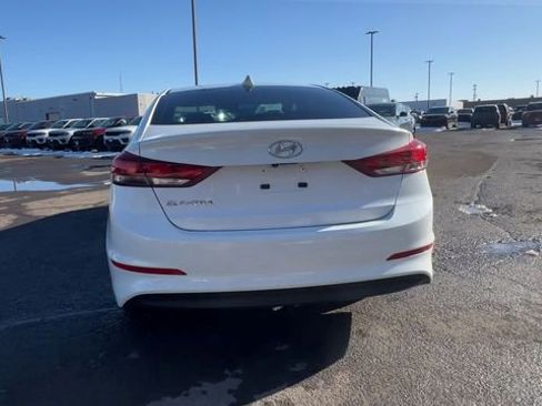 Used 2017 Hyundai Elantra Value Edition image 7