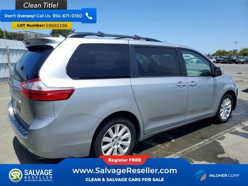 Used 2017 Toyota Sienna Limited Premium AWD/4WD image 4