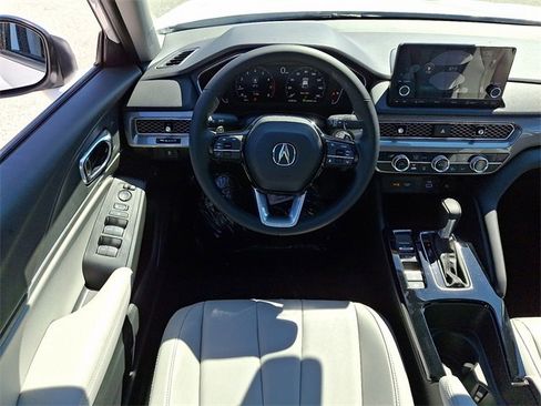 Used 2025 Acura Integra image 7