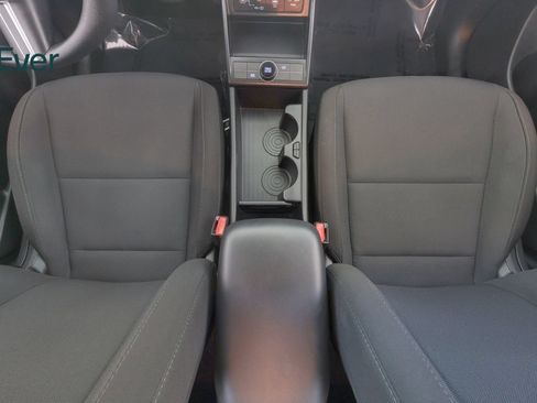 Used 2024 Hyundai Kona SE FWD image 27