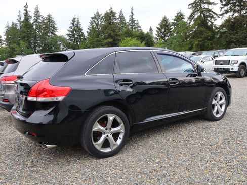 Used 2009 Toyota Venza FWD image 3