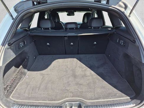 Certified 2025 Mercedes-Benz GLC 300 4MATIC image 6