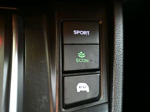 Used 2021 Honda CR-V EX-L image 32