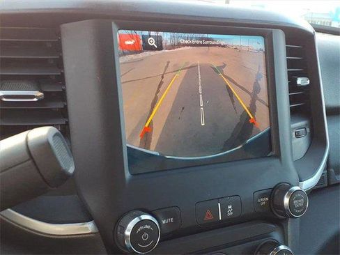 Used 2024 RAM 3500 Big Horn image 13