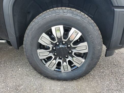 New 2026 GMC Sierra 2500 Denali w/ Denali Reserve Package AWD/4WD image 6