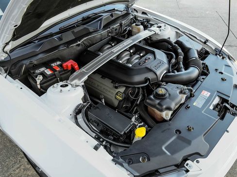 Used 2012 Ford Mustang GT Premium image 47