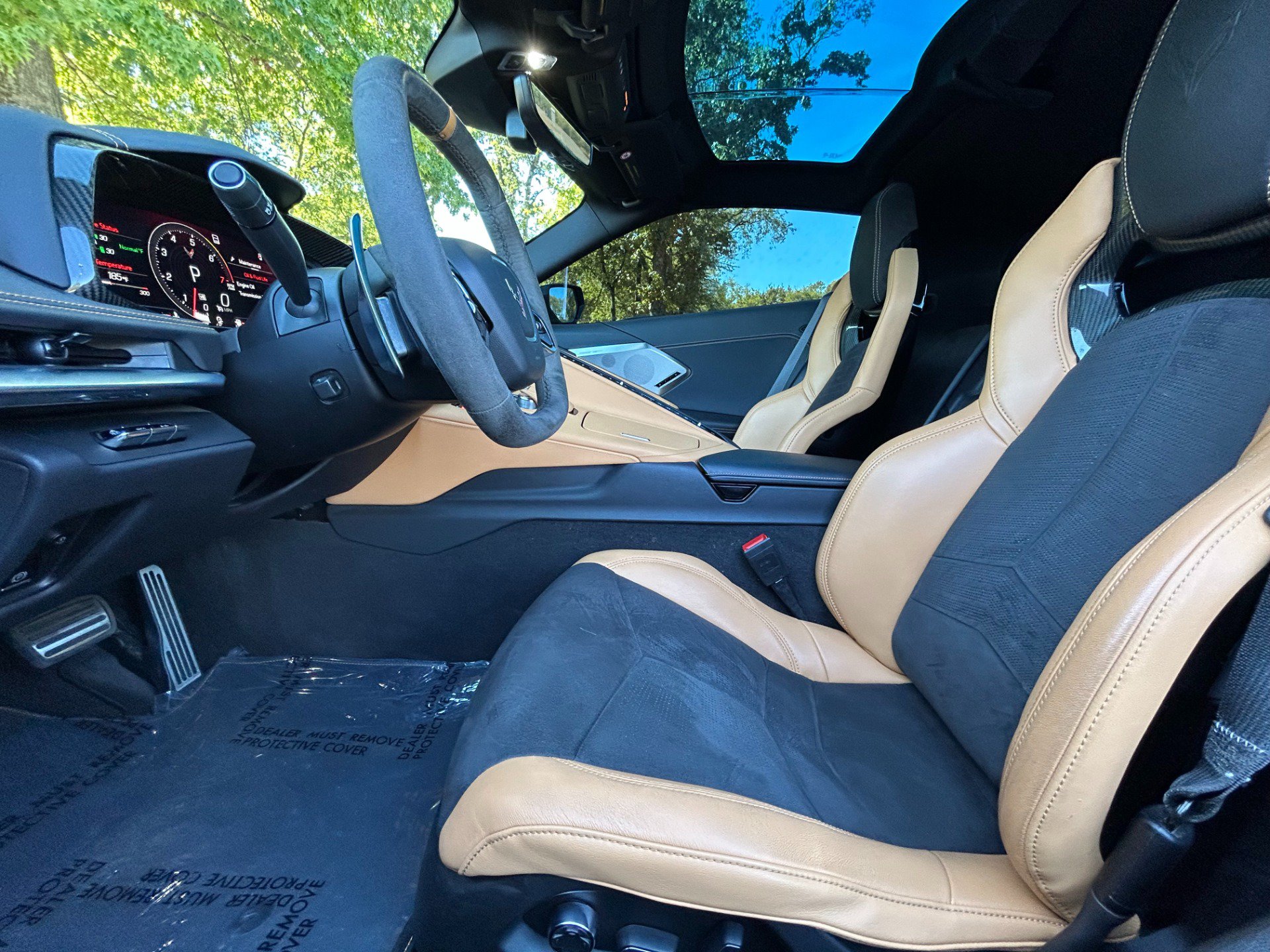 Used 2022 Chevrolet Corvette Stingray Preferred Cpe w/ Z51 Performance Package RWD image 9