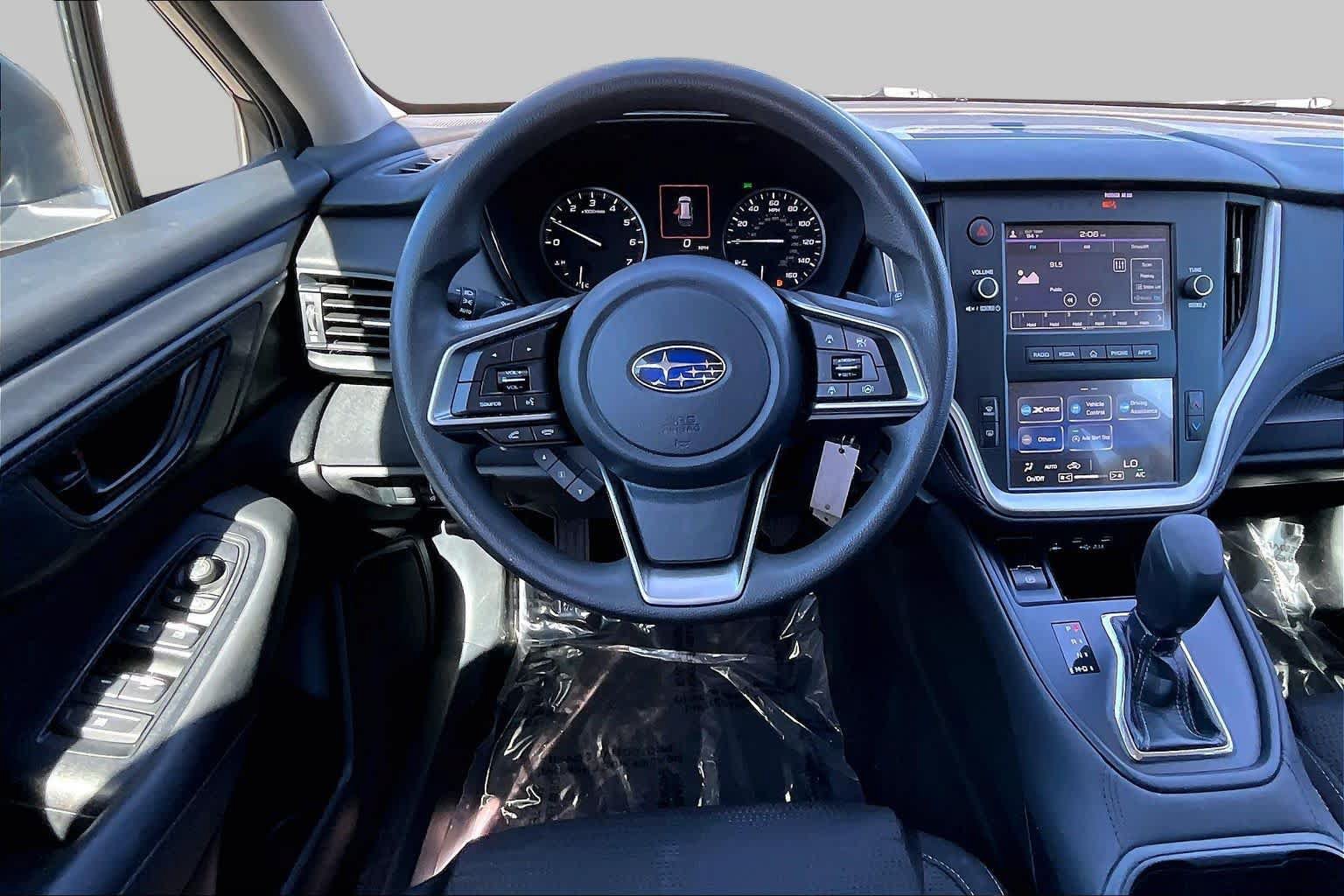 Used 2022 Subaru Outback AWD/4WD image 5