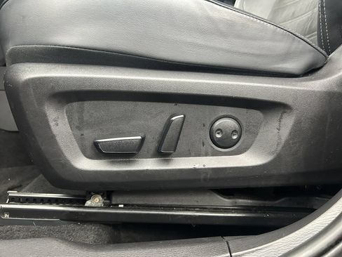 Used 2024 Mitsubishi Outlander SE AWD/4WD image 13