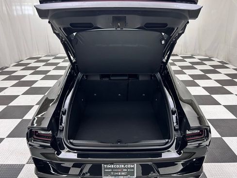 New 2026 Dodge Charger R/T AWD/4WD image 9