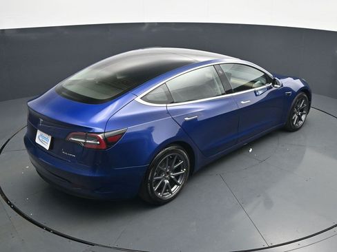 Used 2020 Tesla Model 3 Long Range AWD/4WD image 19