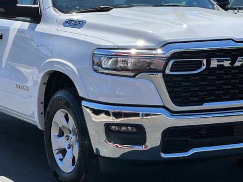 Certified 2025 RAM 1500 Big Horn AWD/4WD image 10