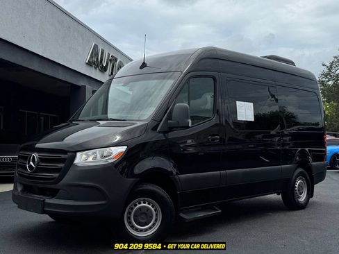 Used 2019 Mercedes-Benz Sprinter 2500 image 1
