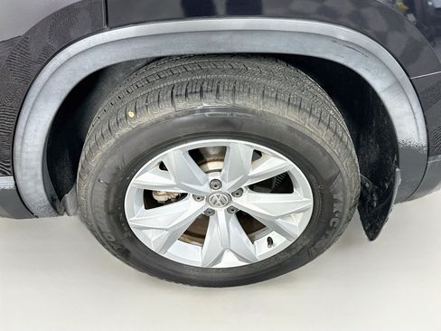 Used 2019 Volkswagen Atlas SE w/ Towing Package FWD image 11