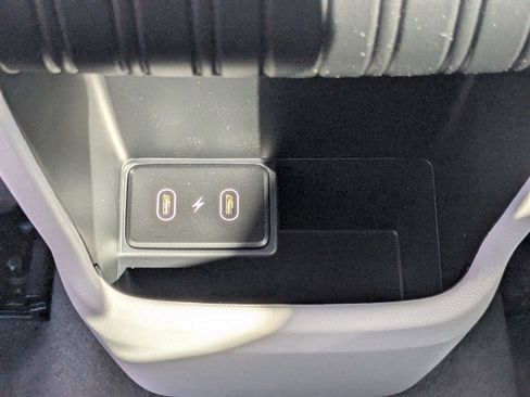 New 2026 Hyundai Kona SE FWD image 13