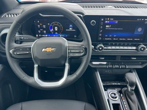 New 2026 Chevrolet Colorado LT w/ LT Convenience Package AWD/4WD image 11