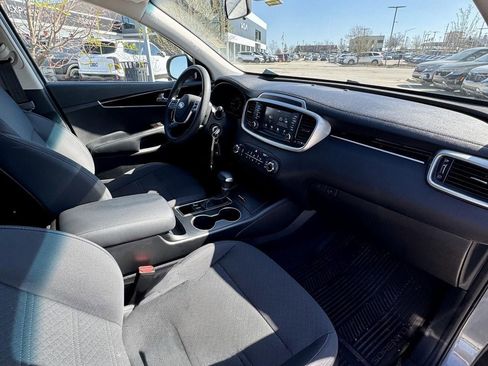 Used 2020 Kia Sorento L image 18