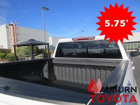 Used 2023 GMC Sierra 1500 Elevation image 10