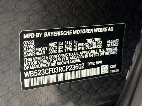Used 2024 BMW iX xDrive50 w/ Sport Package AWD/4WD image 20