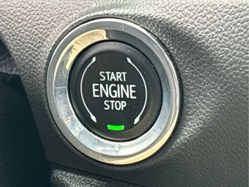 Used 2023 Buick Encore GX Select w/ Sport Touring Package FWD image 15