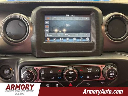 Used 2021 Jeep Wrangler Unlimited Sport image 15