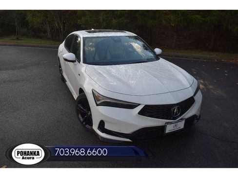 New 2026 Acura Integra A-Spec image 2