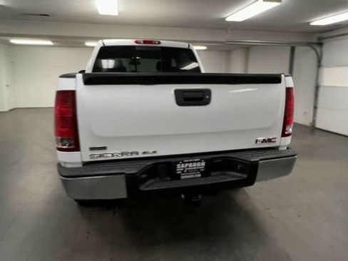 Used 2011 GMC Sierra 1500 SLE w/ Power Tech Package image 7