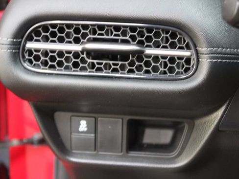 Used 2024 Honda HR-V EX-L image 15