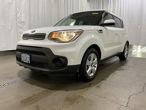 Used 2018 Kia Soul image 23