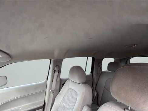 Used 2008 Chevrolet HHR LS image 10