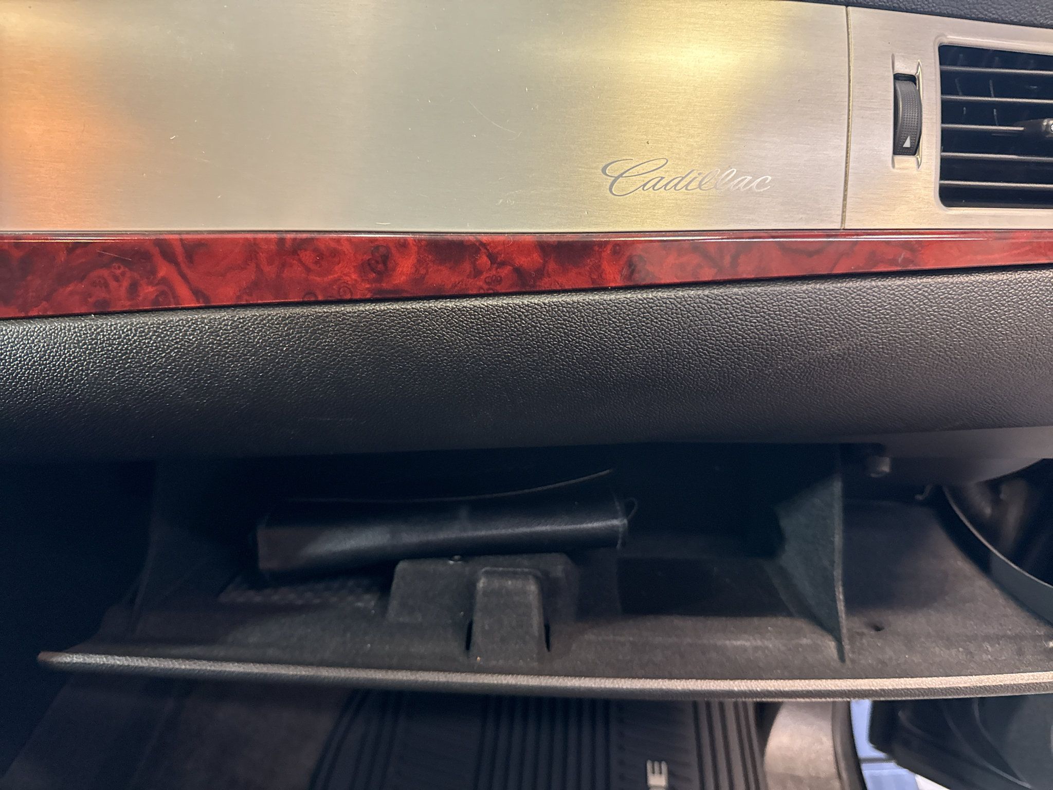 Used 2014 Cadillac Escalade Premium AWD/4WD image 24