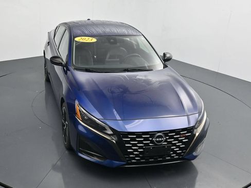 Used 2023 Nissan Altima 2.5 SR FWD image 25