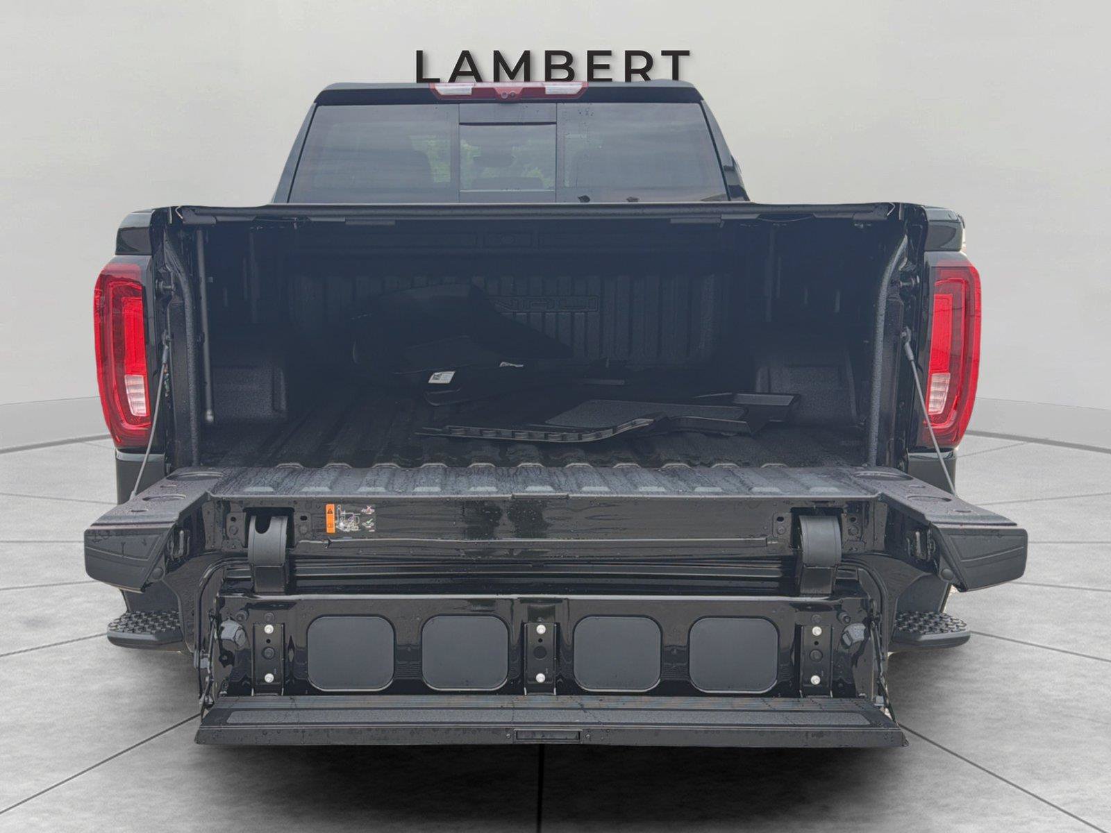 Used 2024 GMC Sierra 1500 Denali AWD/4WD image 20